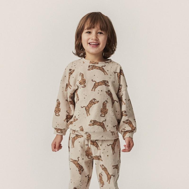 Kinder Frottee-Pullover ITTY von Konges Sløjd aus Bio-Baumwolle in tiger sand