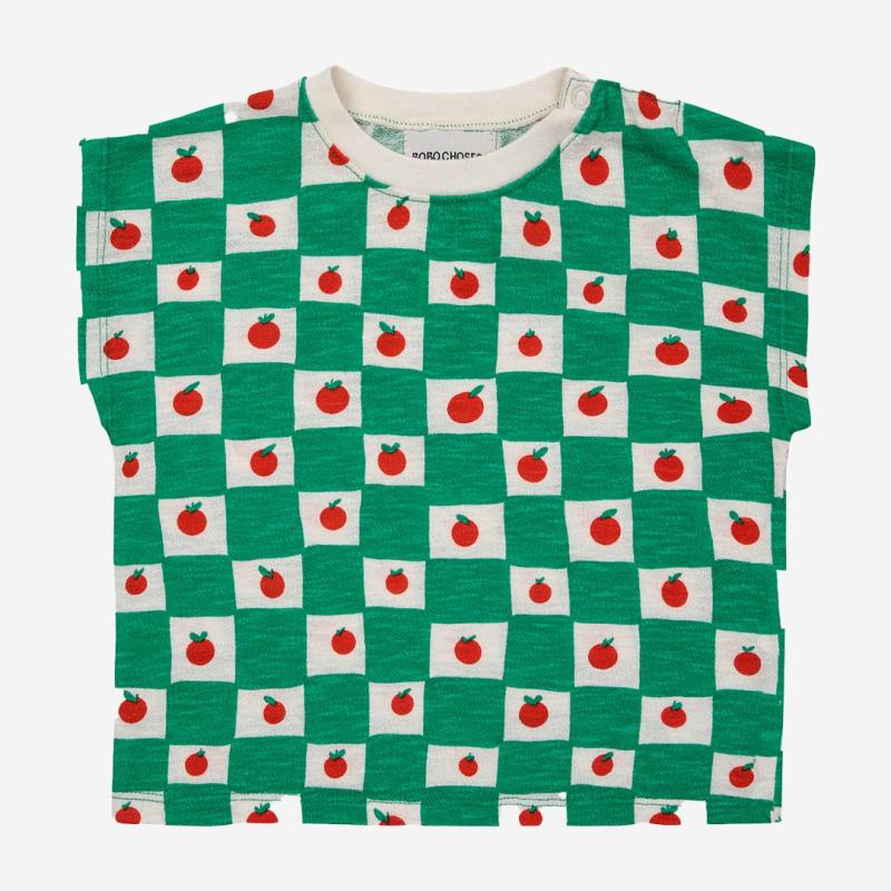 Baby T-Shirt Tomato all over von Bobo Choses aus Bio-Baumwolle und recycelter Baumwolle