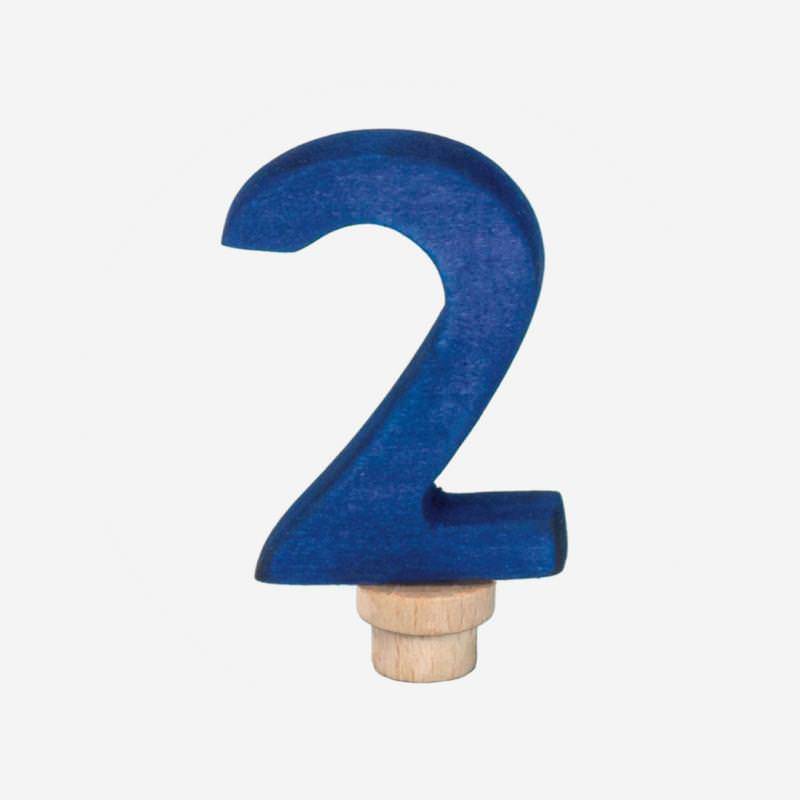 Zahlenstecker „2“ aus Holz für die Geburtstagswelle von Glückskäfer