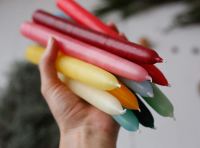 Bunte Tafelkerzen von Sunna Licht aus Paraffin 4
