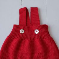 Baby Salopette Trägerhose von Selana aus Merinowolle...