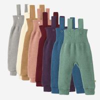 Baby Strick Trägerhose von Disana aus Wolle in grau