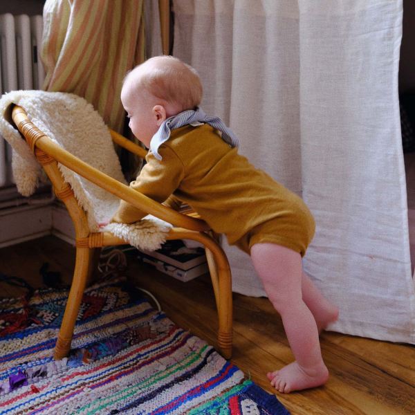 Baby Body von Lilano aus Wolle/Seide in rust