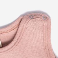 Strampler mit Fuß von Lilano aus Wolle/Seide in dusty rose 2