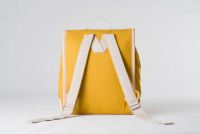 Schultasche von Hänska aus Bio-Baumwolle in bright mustard