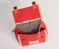 Schultasche von Hänska aus Bio-Baumwolle Cherry Tomato oben