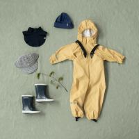 Regenhose mit Füßen