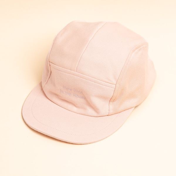 Cap Dylan von New Kids in the House aus recycelter Baumwolle in peach