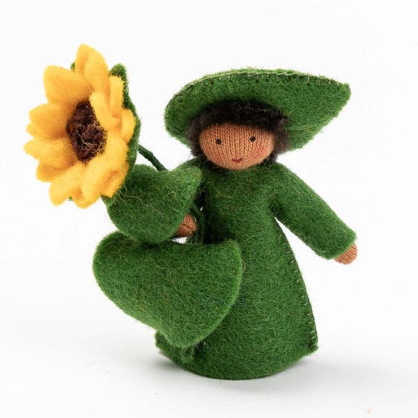Blumenkind Sonnenblume in der Hand