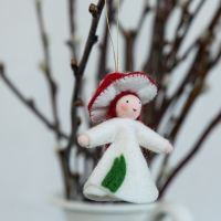 Blumenkind Fliegenpilz hängend