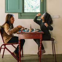Teller Set Dishes aus Holz