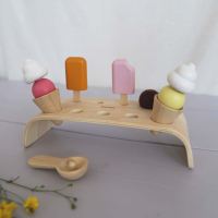 Eis-Set aus Holz