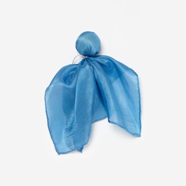 mittelblau